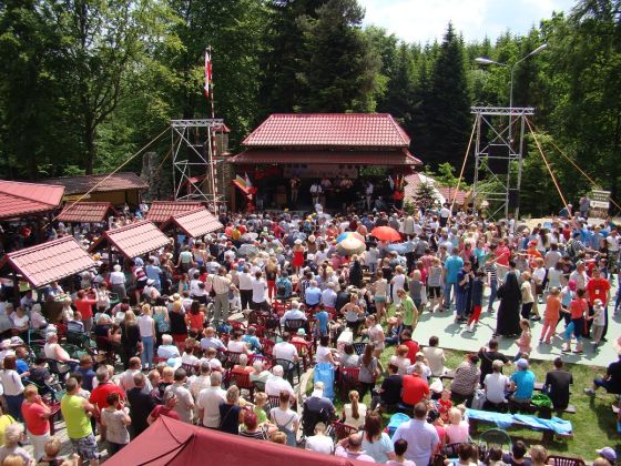 Ośrodek Rekolekcyjno-Szkoleniowo-Sportowy Stowarzyszenia Rodziny Kolpinga w Heluszu